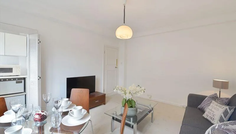 1 bedroom apartment for rent