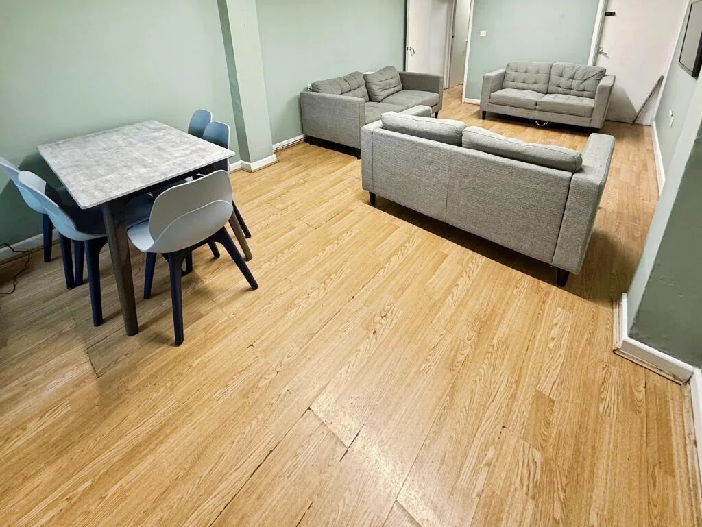 5 bedroom house for rent