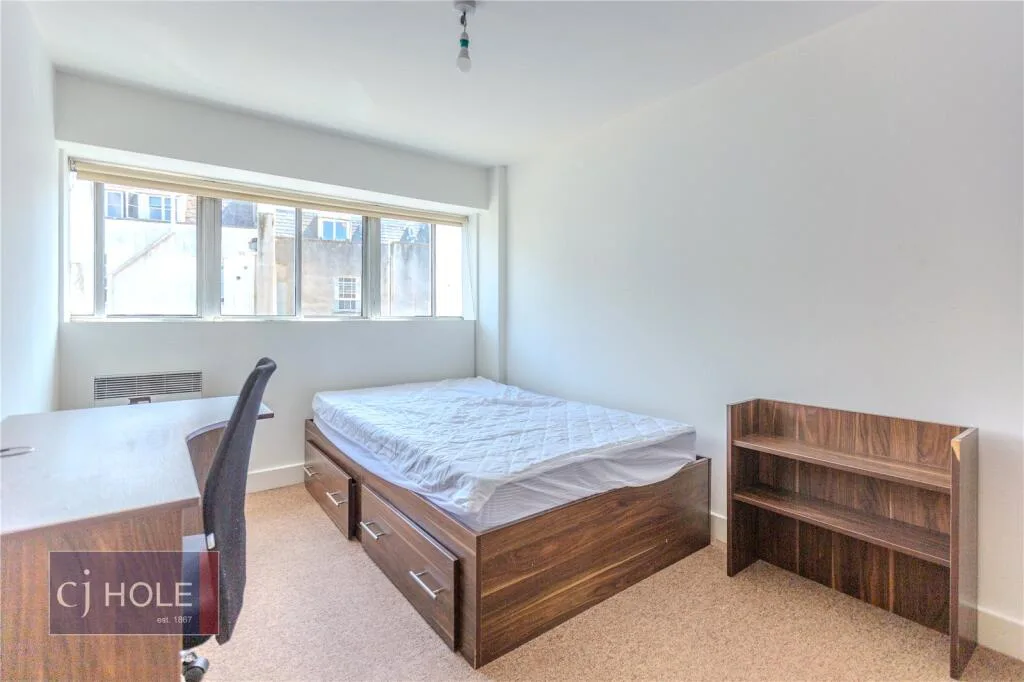 4 bedroom apartment for rent