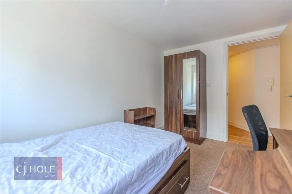 4 bedroom apartment for rent