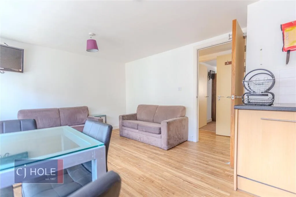 4 bedroom apartment for rent