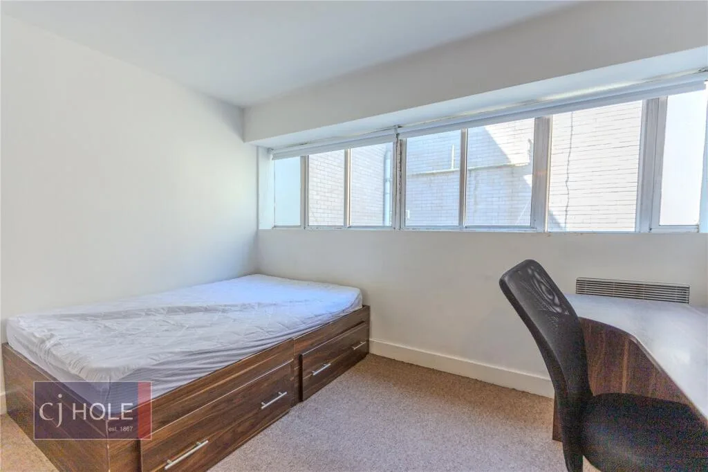4 bedroom apartment for rent