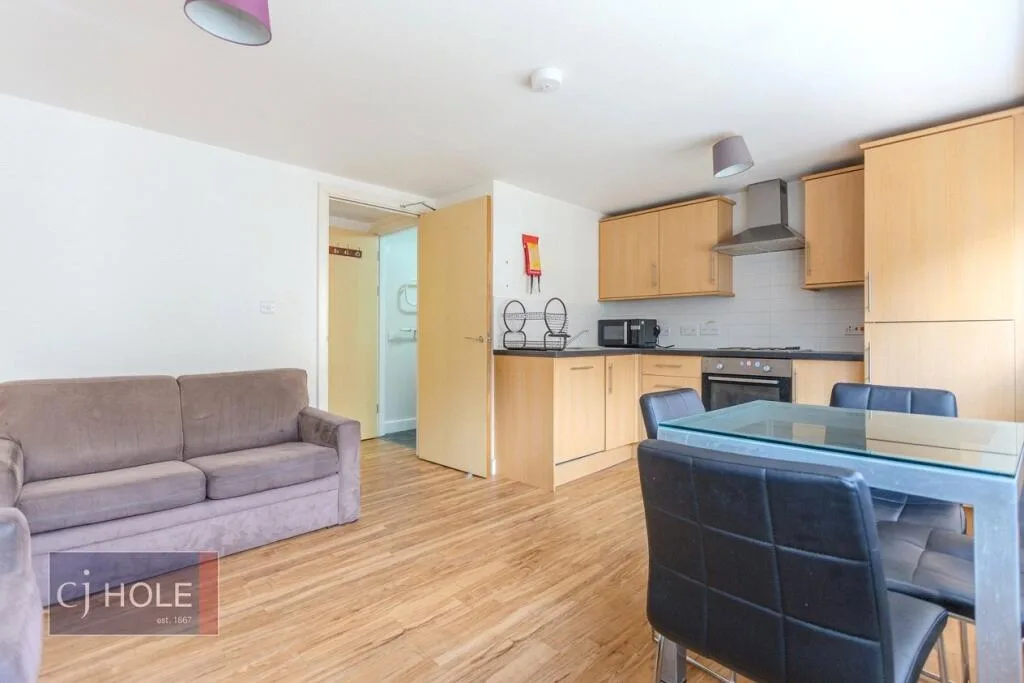 4 bedroom apartment for rent