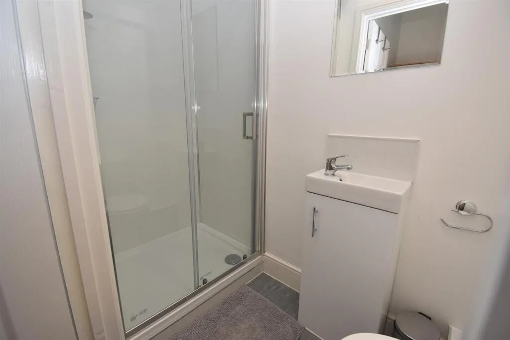 4 bedroom house for rent
