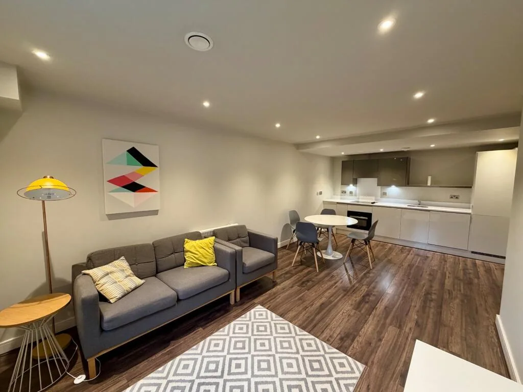 2 bedroom flat for rent