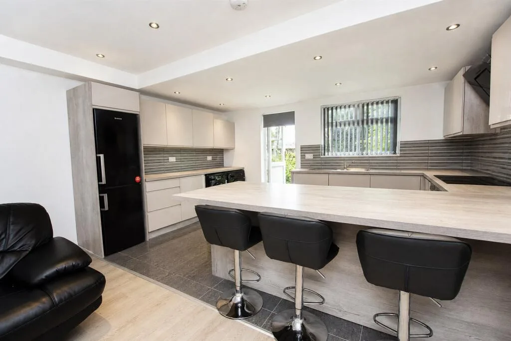 4 bedroom house for rent