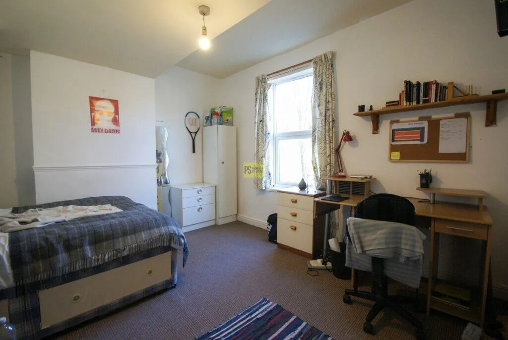 4 bedroom terraced house for rent