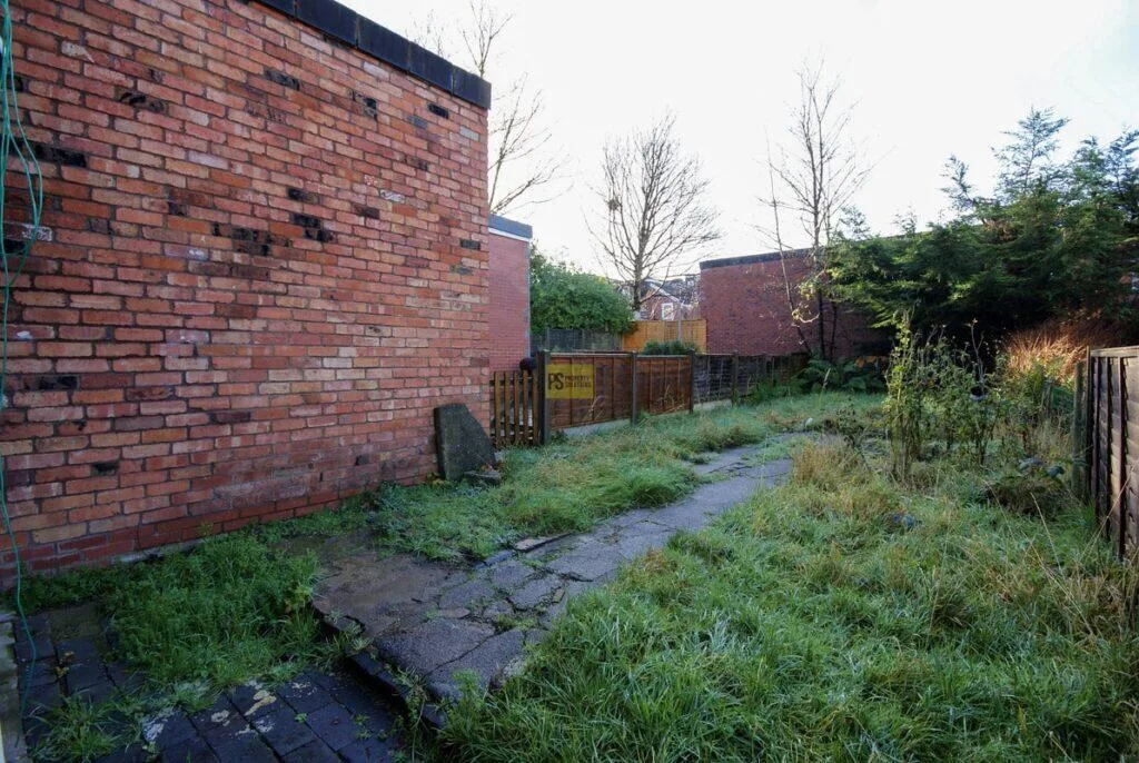 4 bedroom terraced house for rent