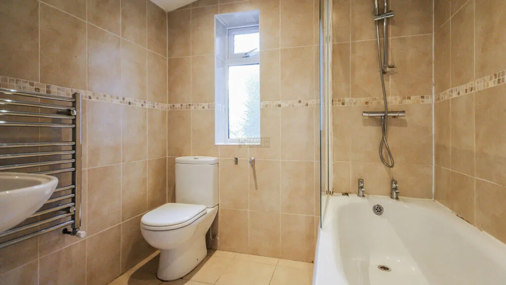 4 bedroom terraced house for rent