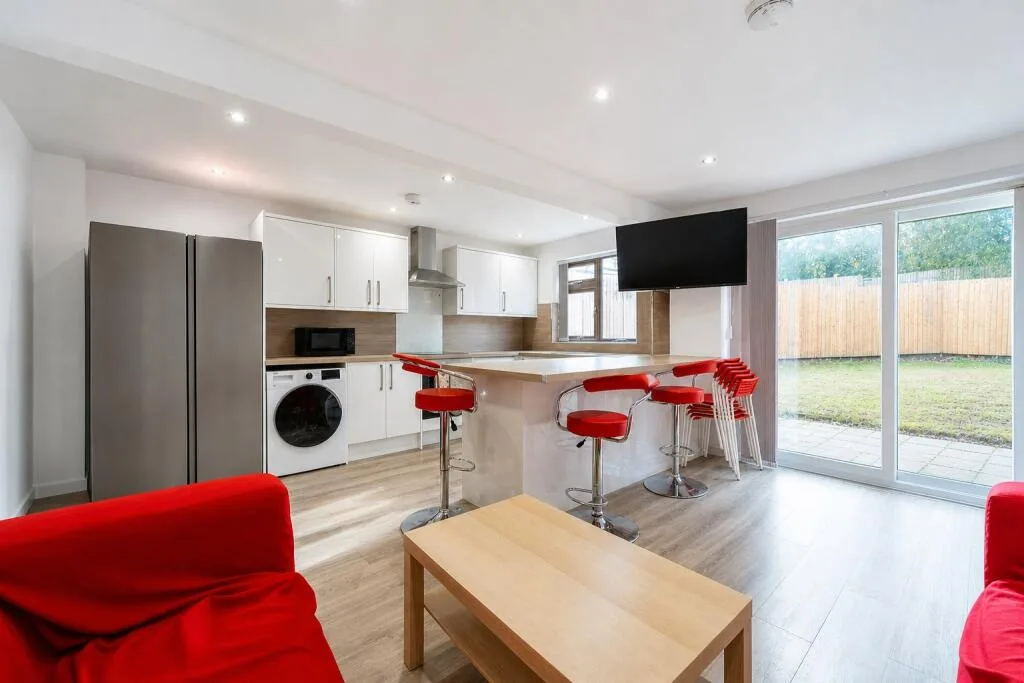 4 bedroom house for rent