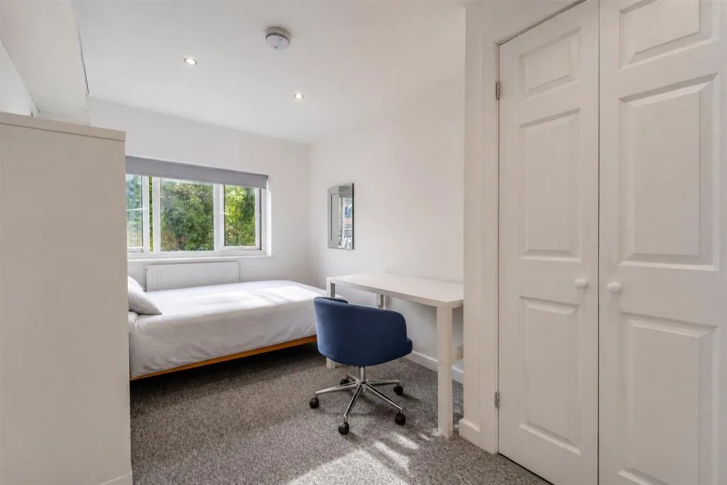 4 bedroom house for rent