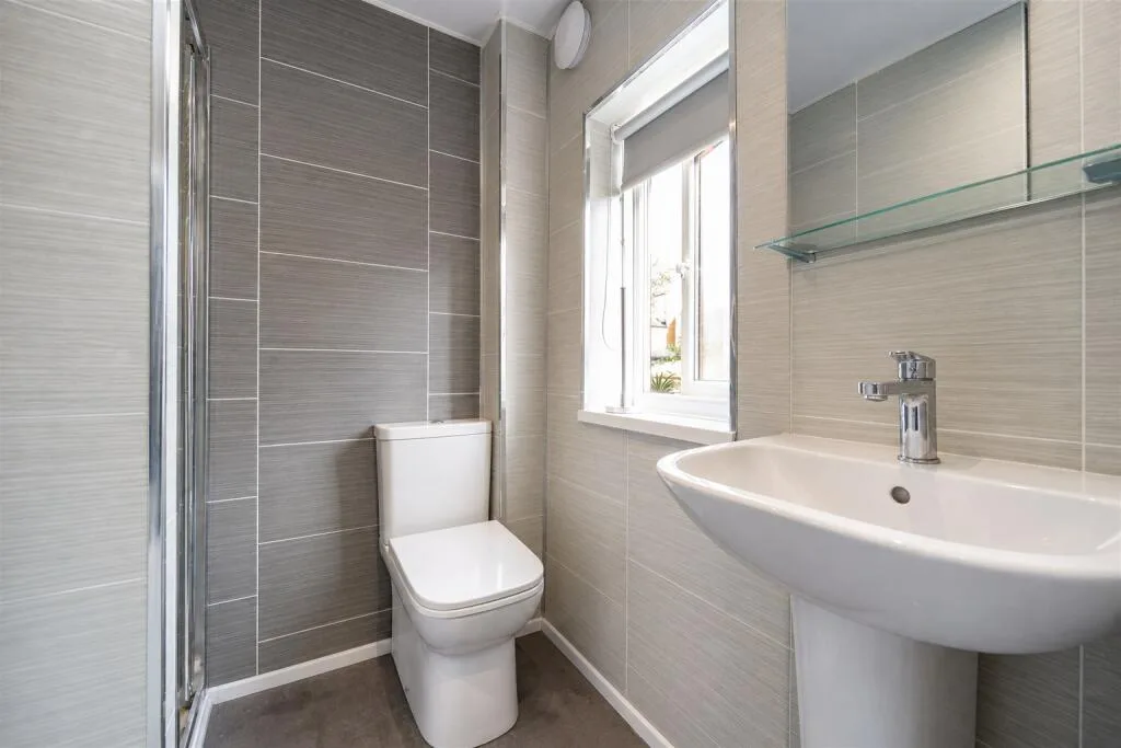 4 bedroom house for rent