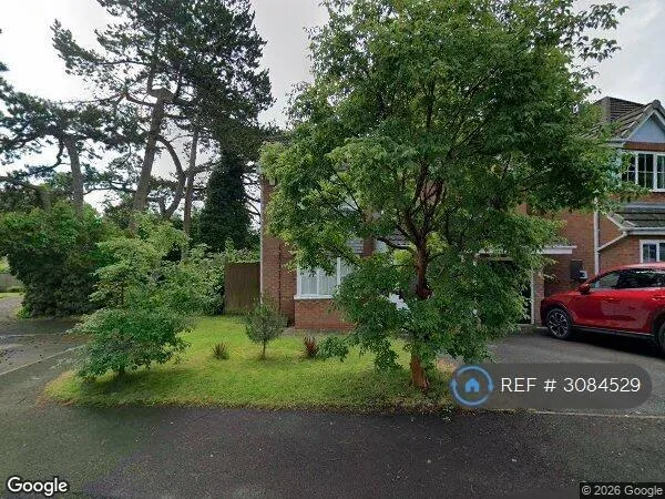 4 bedroom detached house for rent