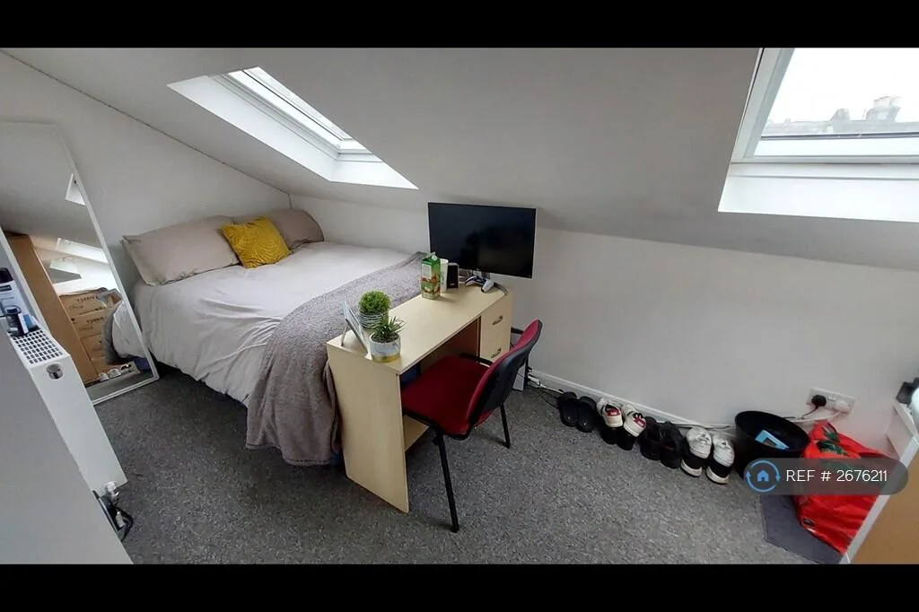 6 bedroom terraced house for rent