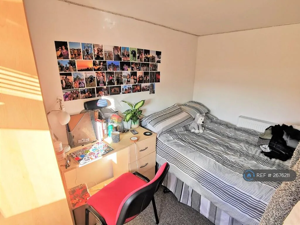 6 bedroom terraced house for rent