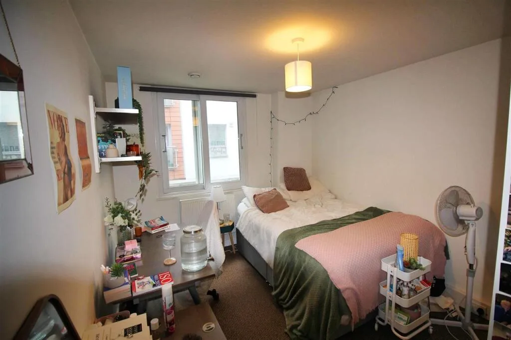 4 bedroom apartment for rent