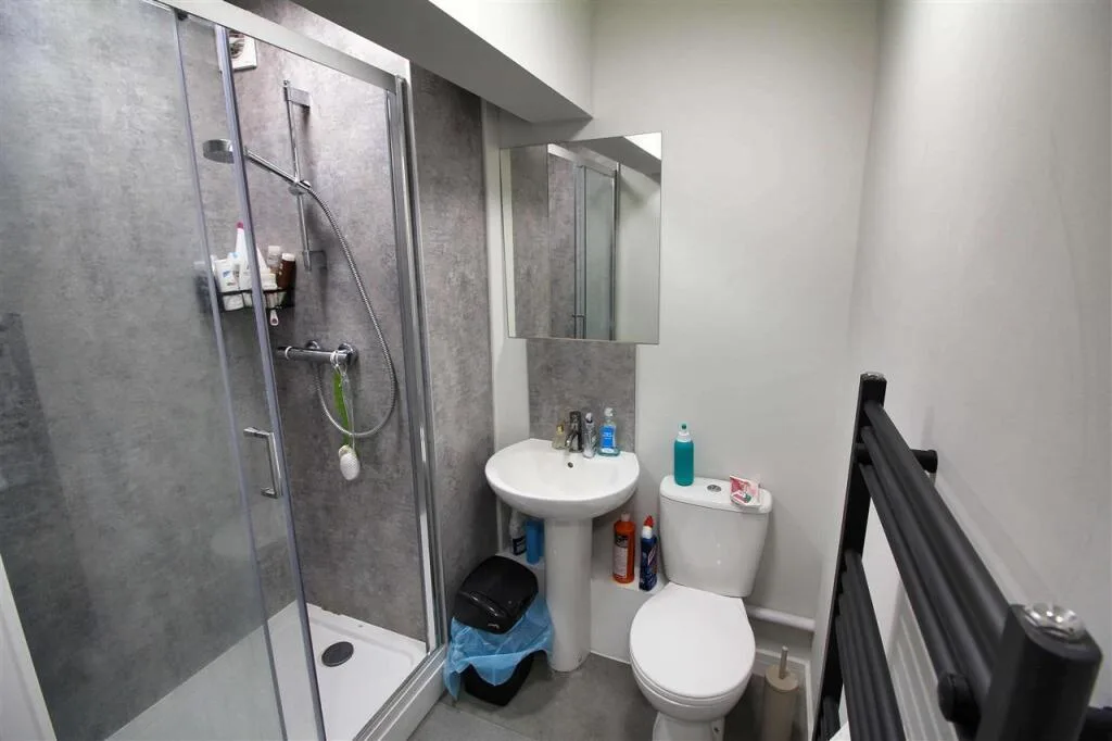 9 bedroom property for rent
