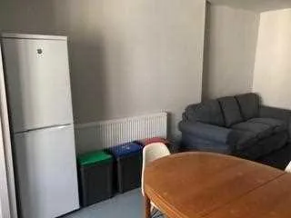 8 bedroom apartment for rent