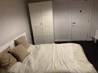 8 bedroom apartment for rent