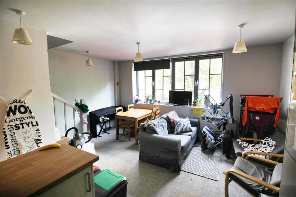 4 bedroom apartment for rent