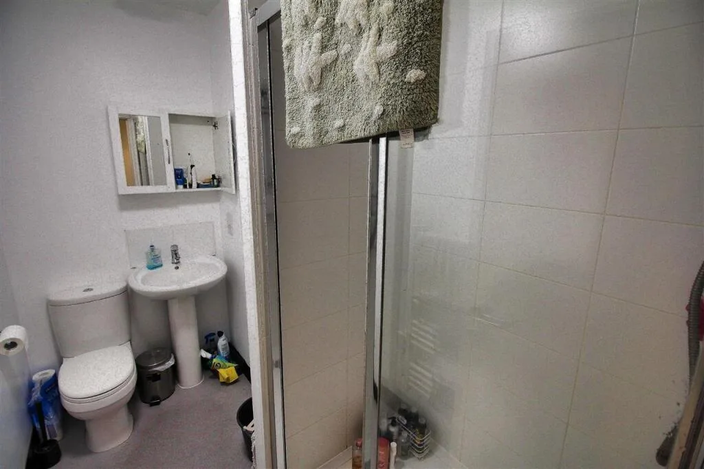 4 bedroom apartment for rent