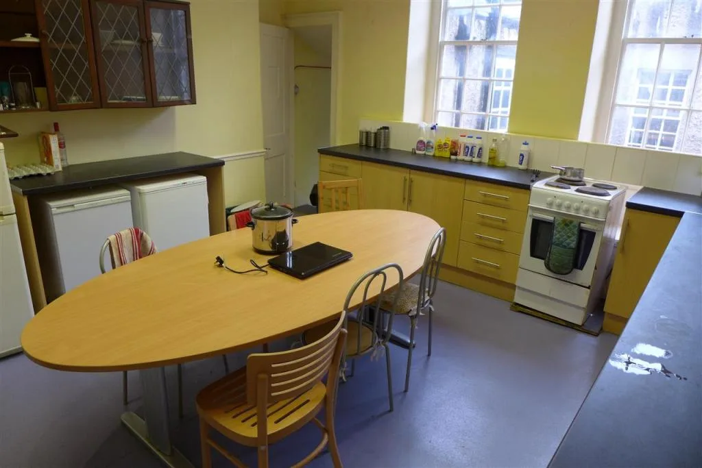 9 bedroom property for rent