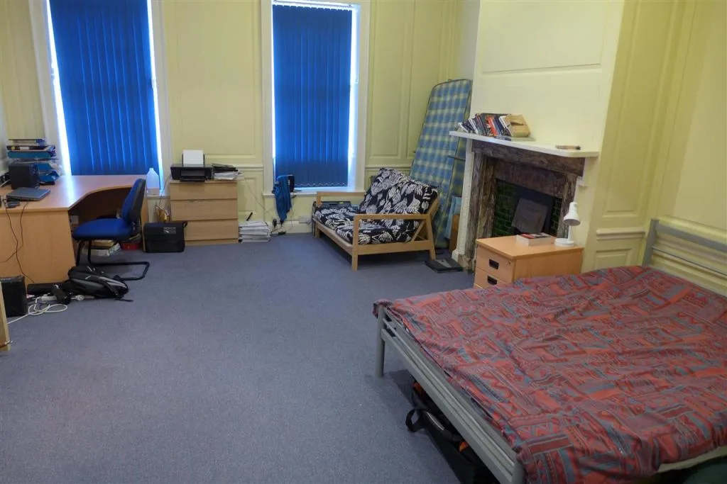 9 bedroom property for rent