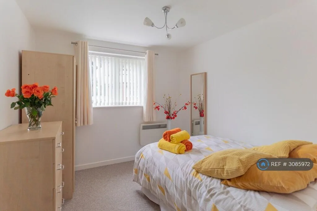 2 bedroom flat for rent