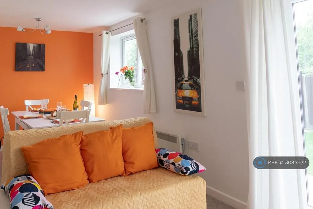 2 bedroom flat for rent