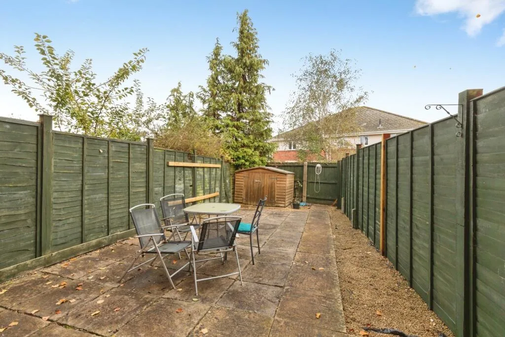 4 bedroom terraced house for rent