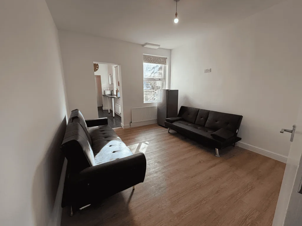 4 bedroom terraced house for rent