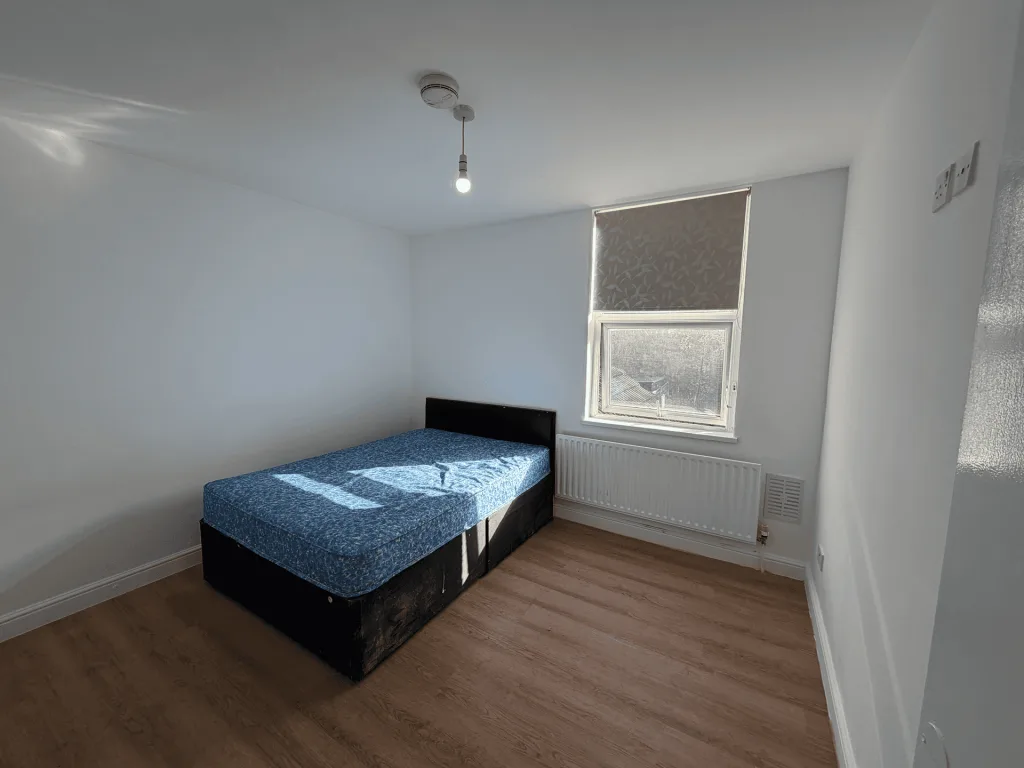 4 bedroom terraced house for rent