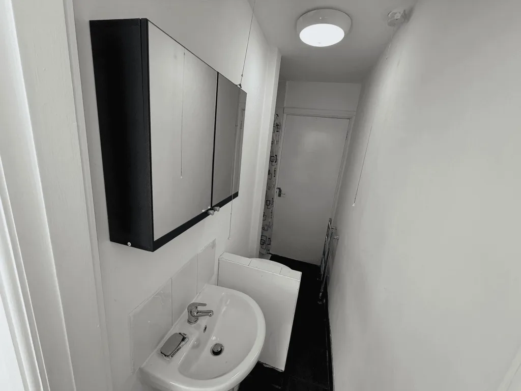 4 bedroom terraced house for rent