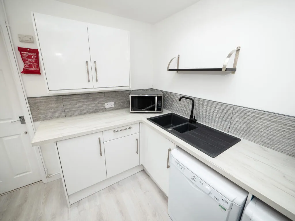 7 bedroom house for rent