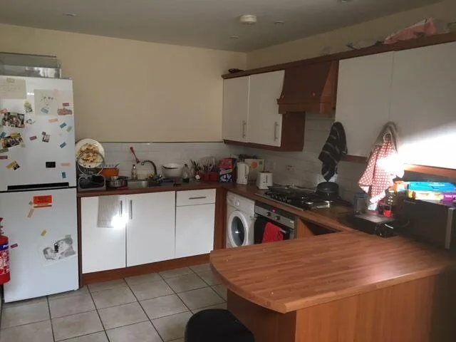 6 bedroom terraced house for rent