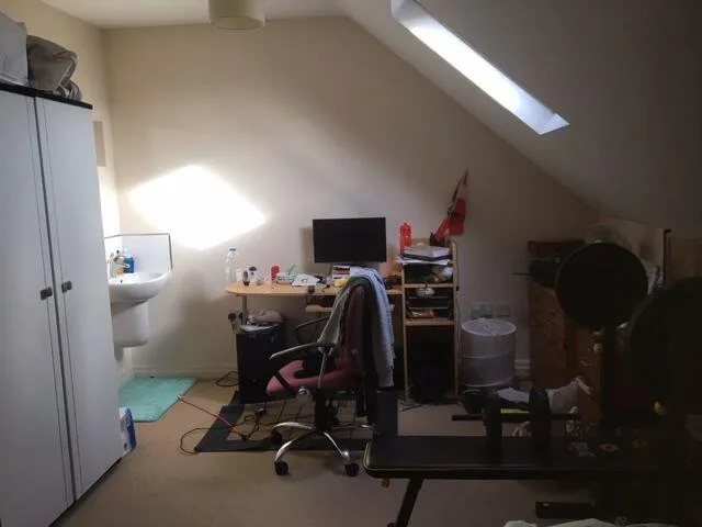 6 bedroom terraced house for rent