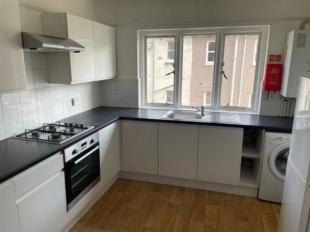 3 bedroom apartment for rent