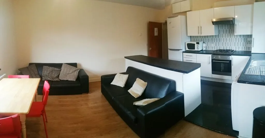 5 bedroom apartment for rent