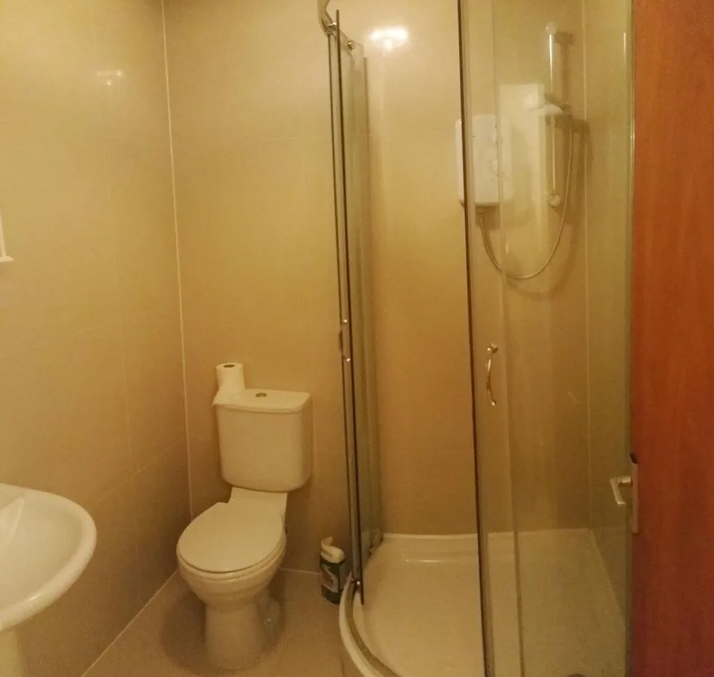 5 bedroom apartment for rent