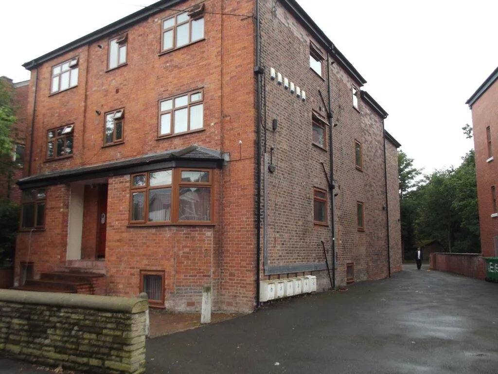 5 bedroom apartment for rent