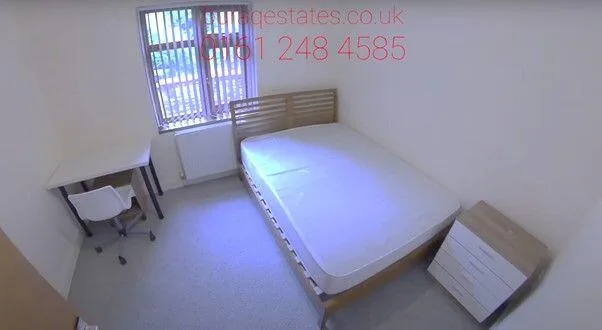 5 bedroom flat for rent
