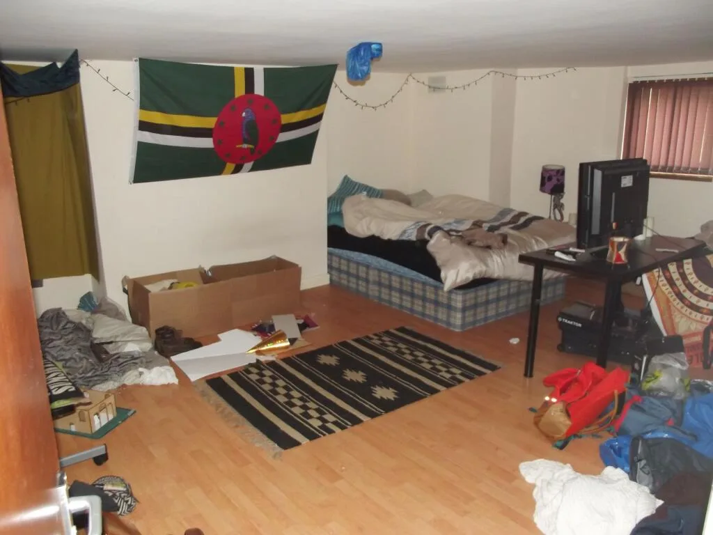 5 bedroom flat for rent