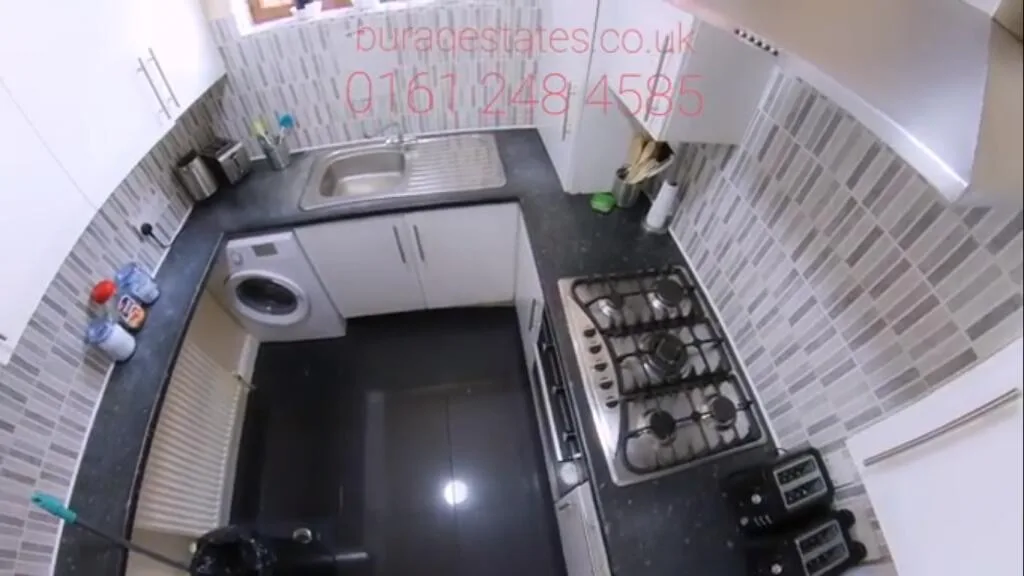5 bedroom flat for rent