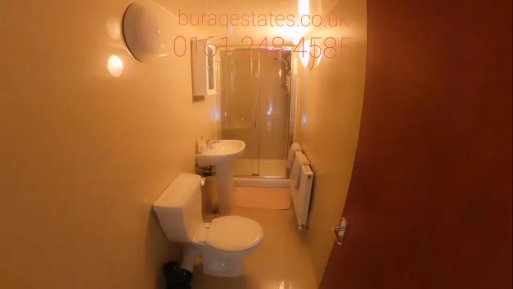 5 bedroom flat for rent