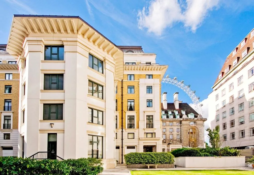 3 bedroom flat for rent