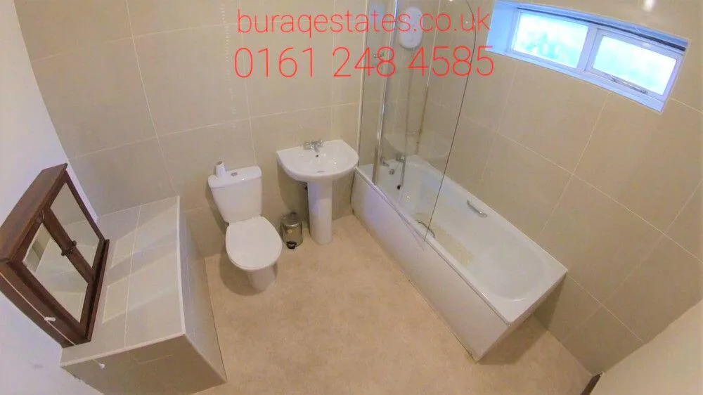 5 bedroom semi-detached house for rent