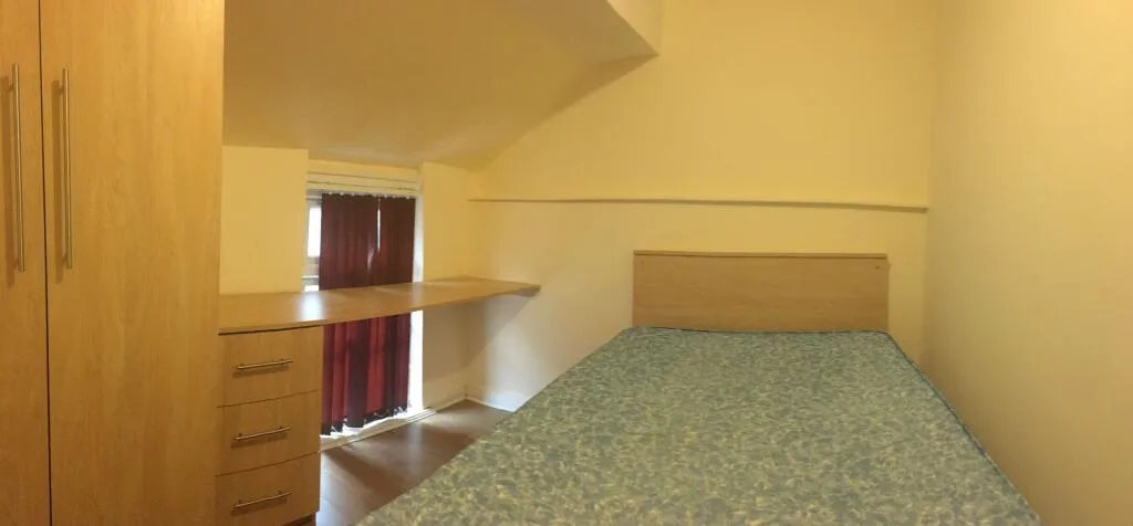 9 bedroom terraced house for rent