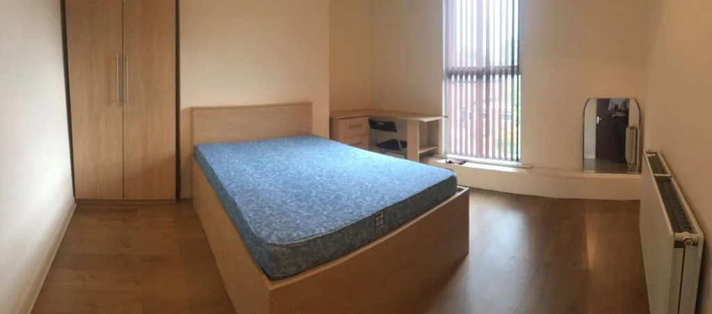 9 bedroom terraced house for rent