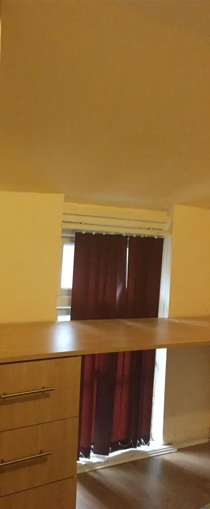 9 bedroom terraced house for rent