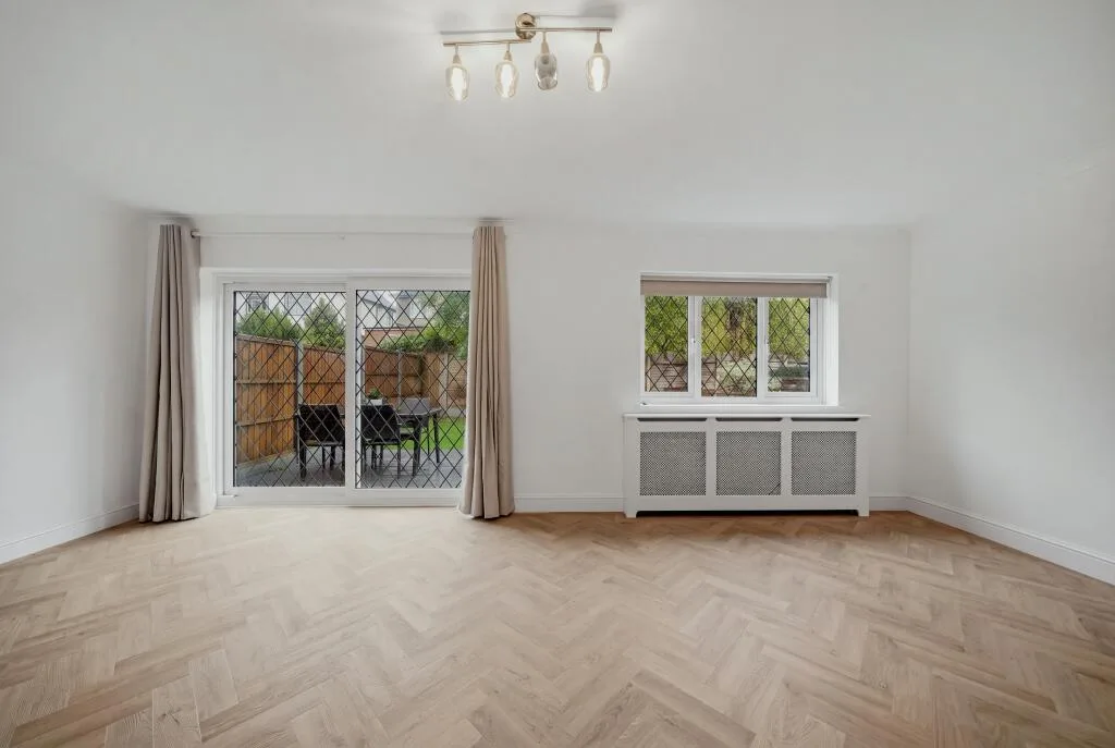 4 bedroom terraced house for rent